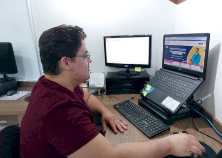 Agência divulga vagas de estágio nas áreas de Administração e Ciências Contábeis.