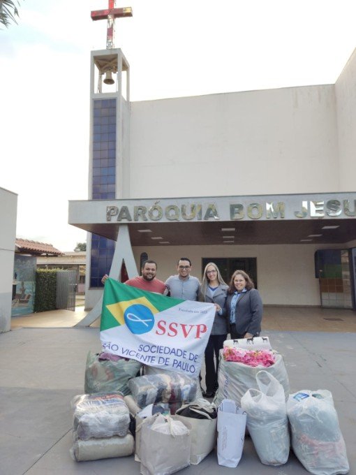 Sicoob Uni Sul MS arrecada mais de 700 agasalhos em campanha solidária.