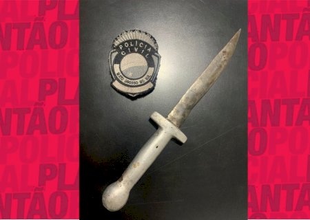 Padrasto é preso em flagrante em ao tentar matar enteado e danificar viatura.