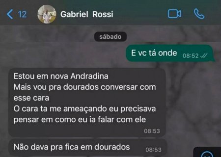 Polícia investiga mensagens enviadas de celular de médico assassinado.