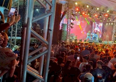 Angélica - As duas primeiras noites foi um sucesso, neste sábado fecha com chave de ouro a 42.º Festa do Peão