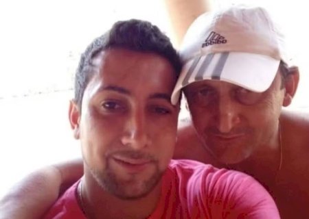 Pai infarta e morre ao saber da morte do filho em acidente