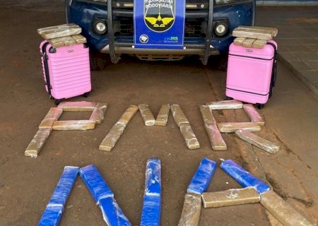 PMR apreende quase 33 kg de maconha em abordagem em ônibus na cidade de Nova Andradina