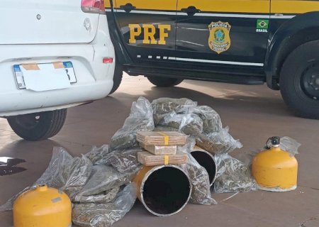PRF apreende 15 Kg de drogas na BR-267 em Nova Andradina