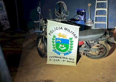 Ivinhema  - Polícia Militar recupera motocicleta furtada durante patrulhamento