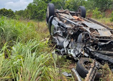 Acidente envolvendo dois veículos na BR-262 deixa 7 feridos