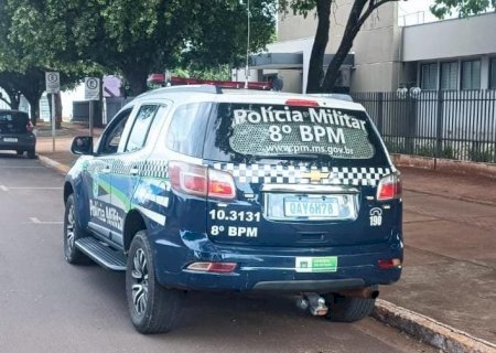 Nova Andradina - Enteada esfaqueia padastro no rosto após discussão familiar