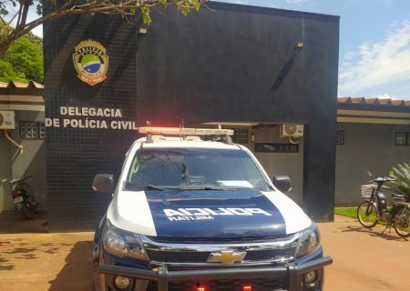 Angélica - Homem é preso após ameaças e tentar fugir da abordagem polícial