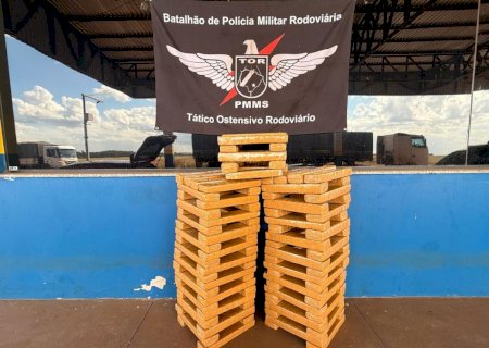PMR apreende mais de 100 quilos de maconha na MS -162