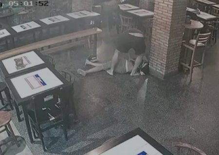 Homem é morto a facadas dentro de restaurante em Cassilândia; suspeito fugiu