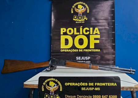 DOF prende dois homens transportando arma de fogo