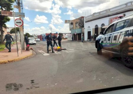 Travesti é baleado após enfrentar a PM