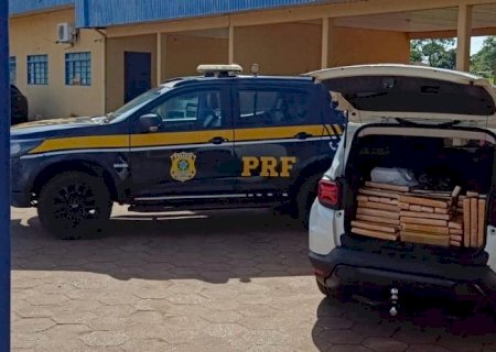 Polícia Rodoviária Federal apreendeu 368 Kg de maconha na BR - 267, em Bataguassu