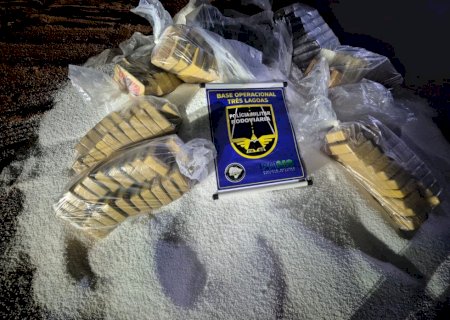 Caminhão tomba na MS-040 e carga de R$ 13,5 milhões em drogas é descoberta