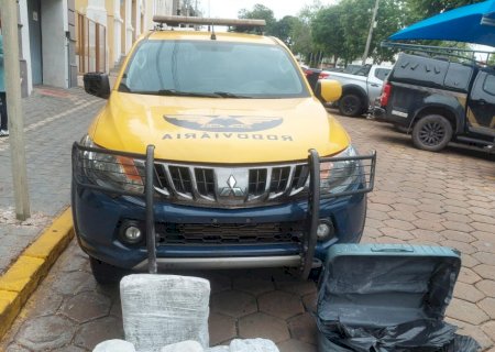 PMR apreendeu adolescente transportando skunk em ônibus na BR - 262