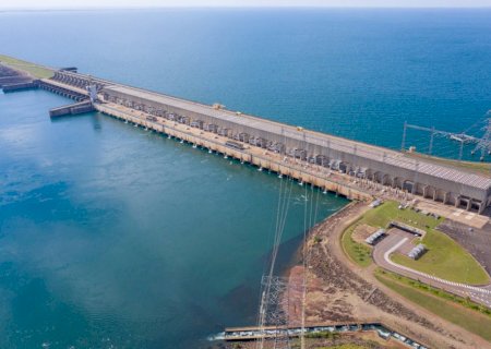 Seguindo determinação do ONS, CESP inicia redução controlada de vazão em Porto Primavera