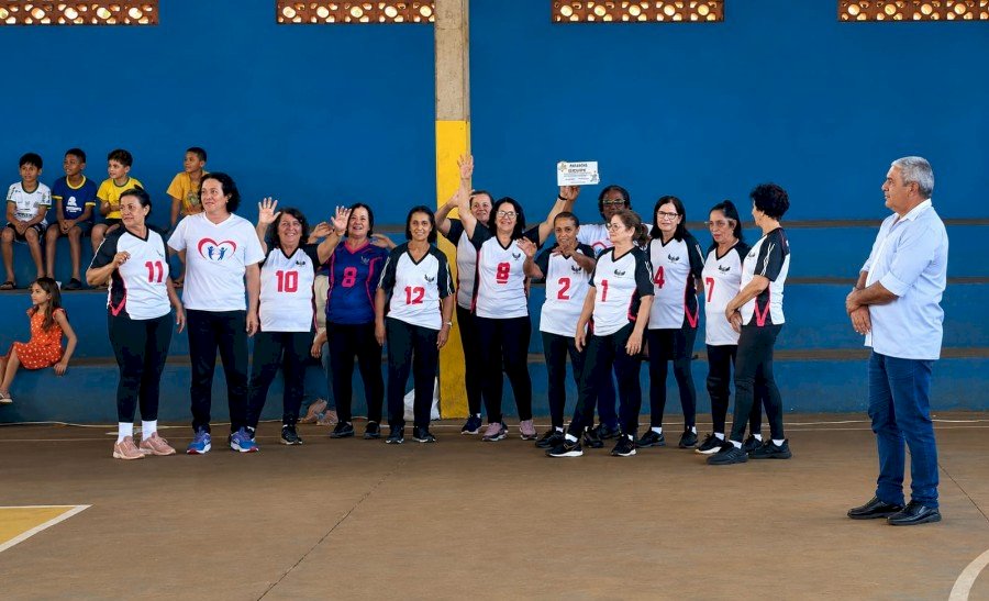 Angélica brilha em torneio regional e garante o vice-campeonato no Vôlei Adaptado