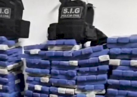 Polícia Civil de Ivinhema apreende mais de 3,5 toneladas de maconha em caminhão com placas paraguaias