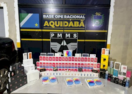 Mercadorias avaliadas em mais de R$ 550 mil durante fiscalização na MS-164 são apreendidas pela Polícia