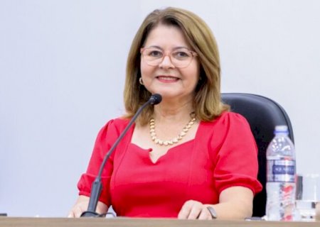 Ivonete Mendonça solicita retorno da Farmácia Básica no Posto de Saúde da Vila Cristina