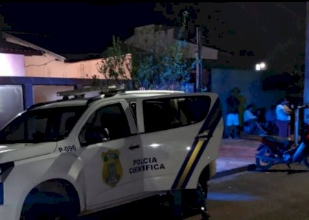 Motorista morre após carreta tombar na MS-164, em Ponta Porã