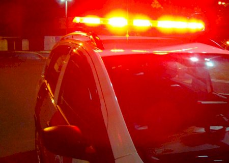 Homem de 26 anos é morto a tiros dentro de casa em cidade do MS