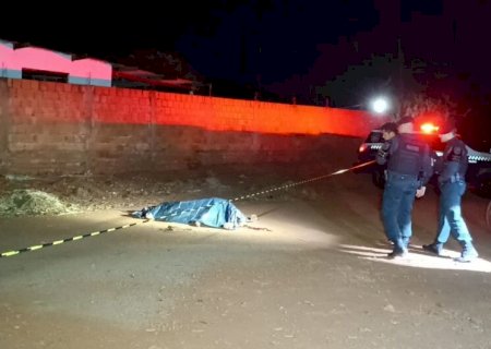 Homem é morto com dois tiros na cidade de Dourados