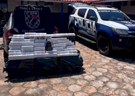 Polícia Militar apreende mais de setecentos e cinquenta pacotes de cigarros contrabandeados durante ação da Força Tática em Nova Andradina